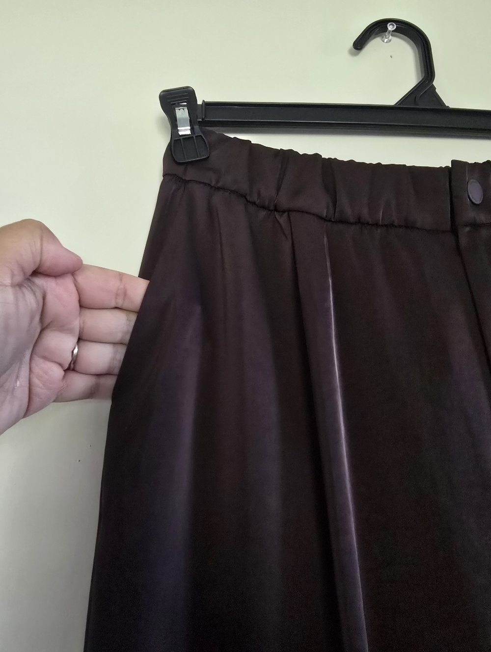 Varley Bryden 2.0 Wide Leg Pant 29.5 Semi Gloss Satin Brown Size Medium - Picture 7 of 16